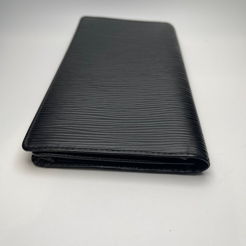 LOUIS VUITTON Vintage Epi Porte Cartes Credit Long Wallet, Black - Preowned - Picture 4 of 13